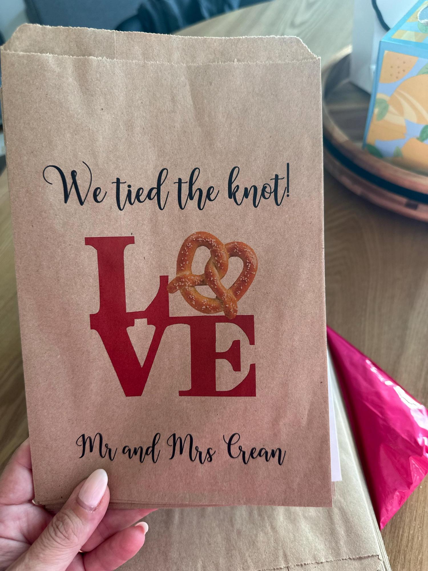 Philly Pretzel Bags: LOVE Pretzel Bags for Weddings