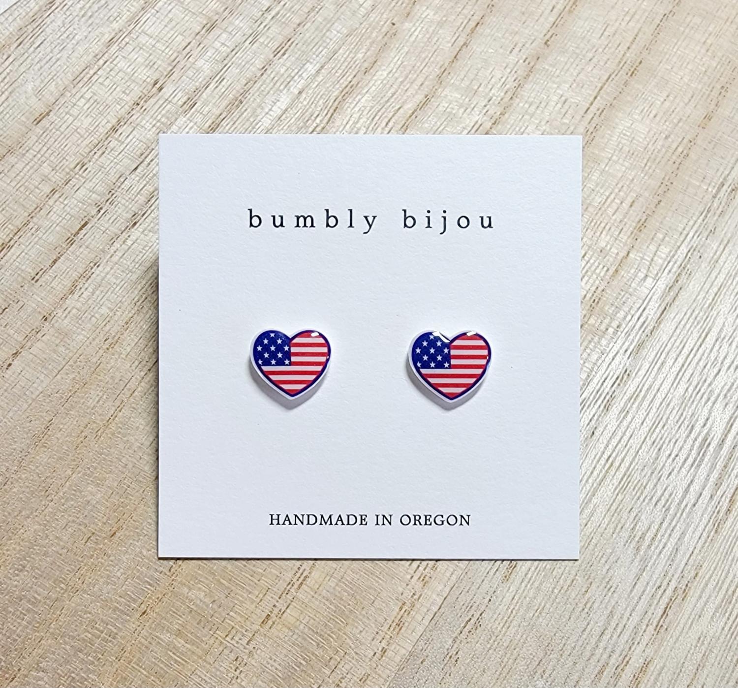 AMERICAN FLAG Heart Earrings / Hypoallergenic Titanium Post / USA Pride Flag Earrings Gift 4th of July Memorial Day Women Kids