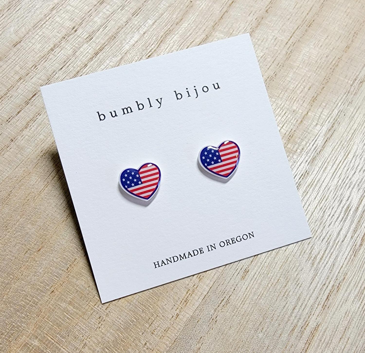 AMERICAN FLAG Heart Earrings / Hypoallergenic Titanium Post / USA Pride Flag Earrings Gift 4th of July Memorial Day Women Kids