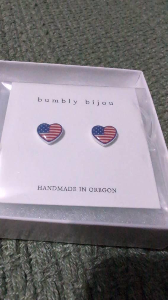 AMERICAN FLAG Heart Earrings / Hypoallergenic Titanium Post / USA Pride Flag Earrings Gift 4th of July Memorial Day Women Kids