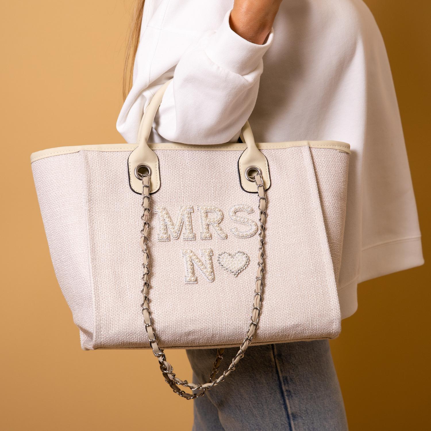 Bride Tote bag, Bridal Gift, Bachelorette bags, Honeymoon beach bag, Customized Bride Bags, Bachelorette totes- chain, pearls, Made To Order