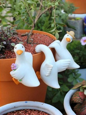Cute Duck Pot Hanger, Resin Garden Decor, 3 Design Goose Plant Hangers, Cute Planter Rim Pendent Figurines