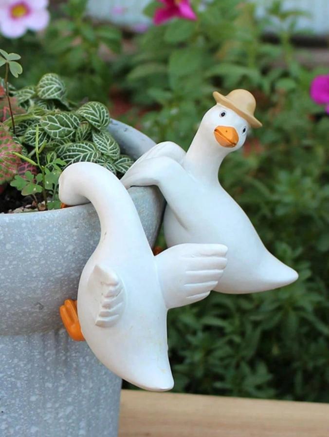 Cute Duck Pot Hanger, Resin Garden Decor, 3 Design Goose Plant Hangers, Cute Planter Rim Pendent Figurines