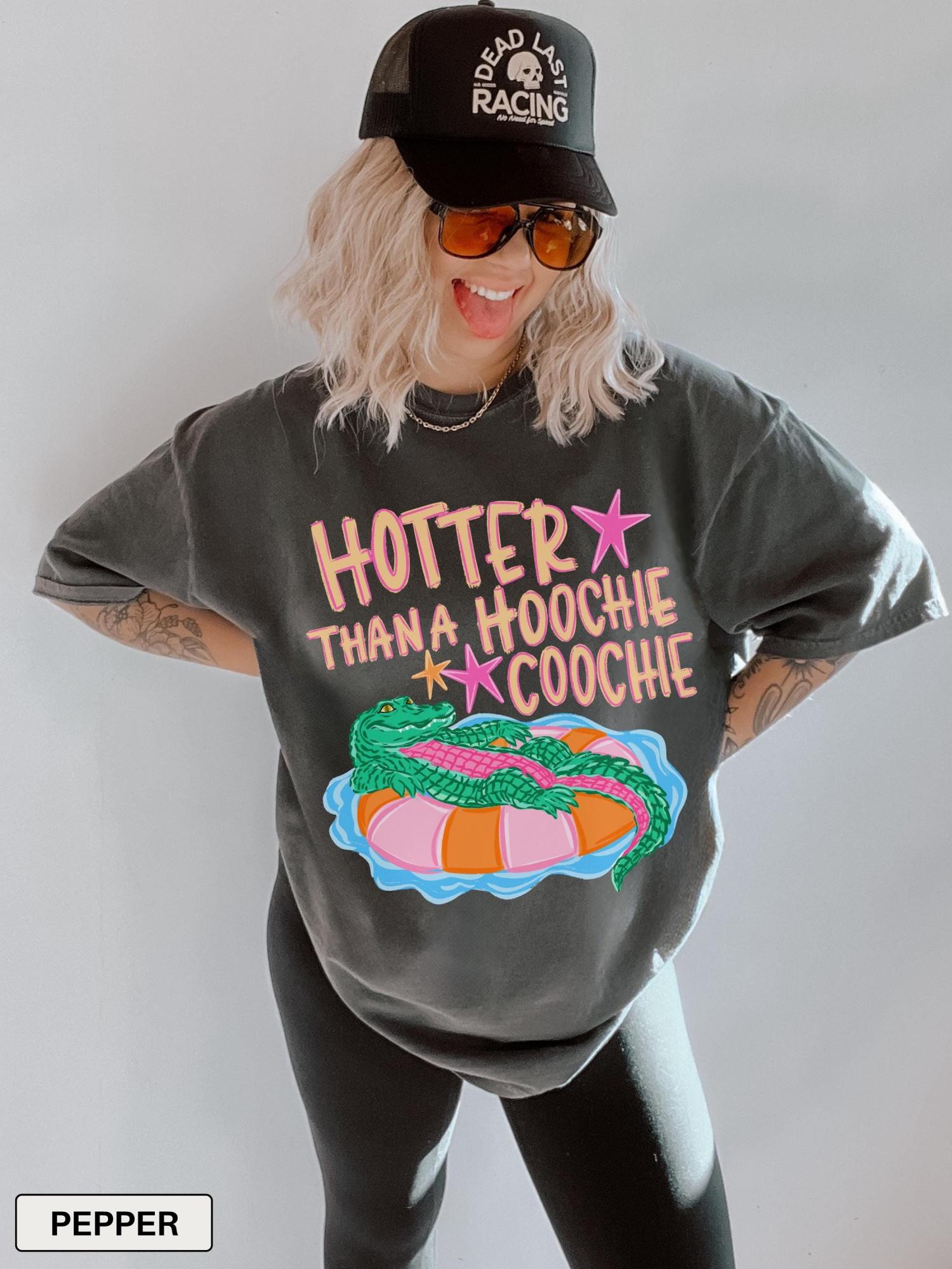 Funny Alligator Summer Tank Top Comfort Colors Retro Gator Graphic Tee Trendy Aesthetic Beach Tshirt Cute Boho Tee Vintage Style Shirt