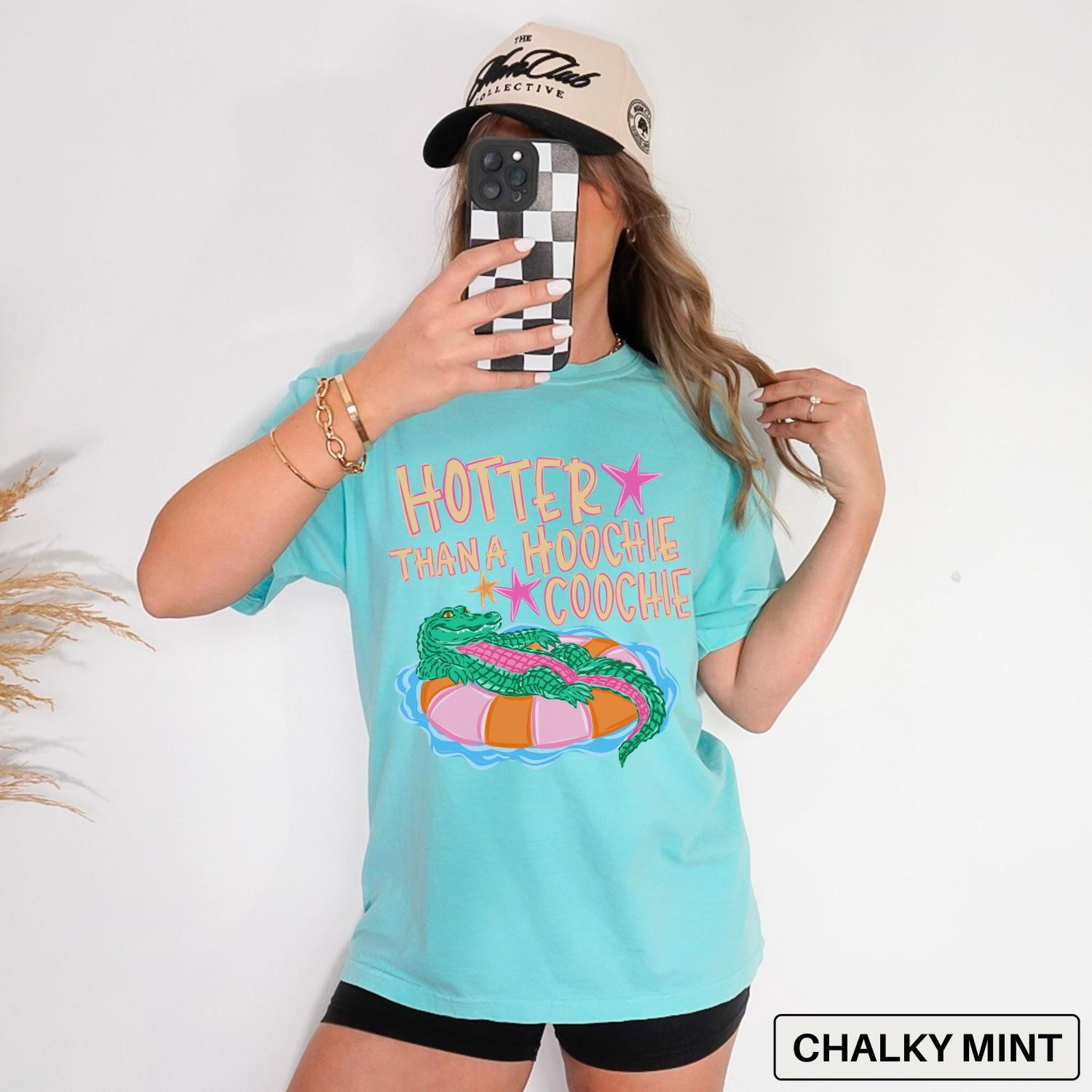 Funny Alligator Summer Tank Top Comfort Colors Retro Gator Graphic Tee Trendy Aesthetic Beach Tshirt Cute Boho Tee Vintage Style Shirt