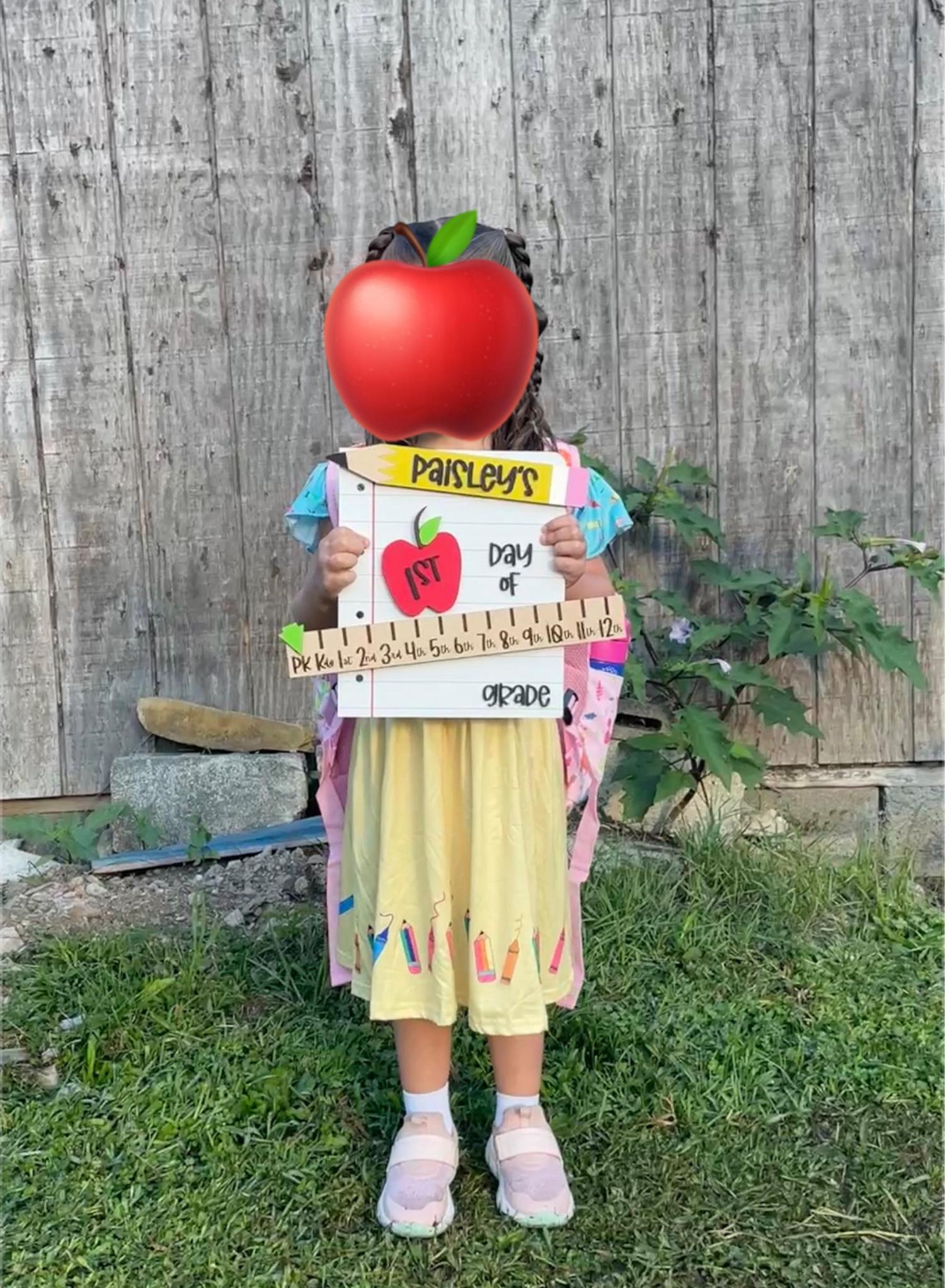 Personalized First Day of School Sign, Interchangeable Photo Prop with Grade Ruler, 4 Apples, & 5 Pencil Colors, Back to School Sign