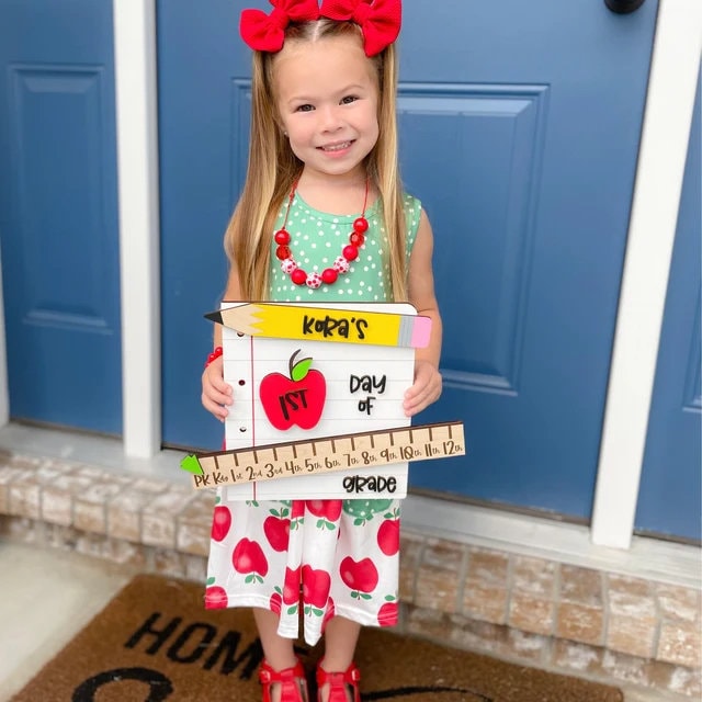 Personalized First Day of School Sign, Interchangeable Photo Prop with Grade Ruler, 4 Apples, & 5 Pencil Colors, Back to School Sign