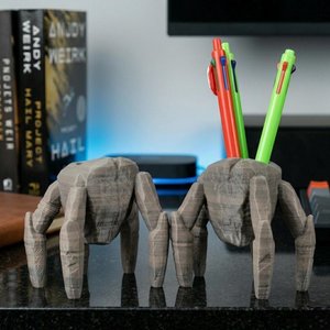 Alien Pen Holder Desk Organizer - Rocky Inspired Sci-Fi Hail Mary Decor for Bookshelves & Desk Storage, Gift