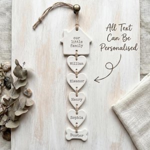 Personalised Family Name Clay Decoration, Handmade Keepsake Ornament, Entryway & Living Room Wall Decor, Housewarming Gift for New Home Owners/Family
