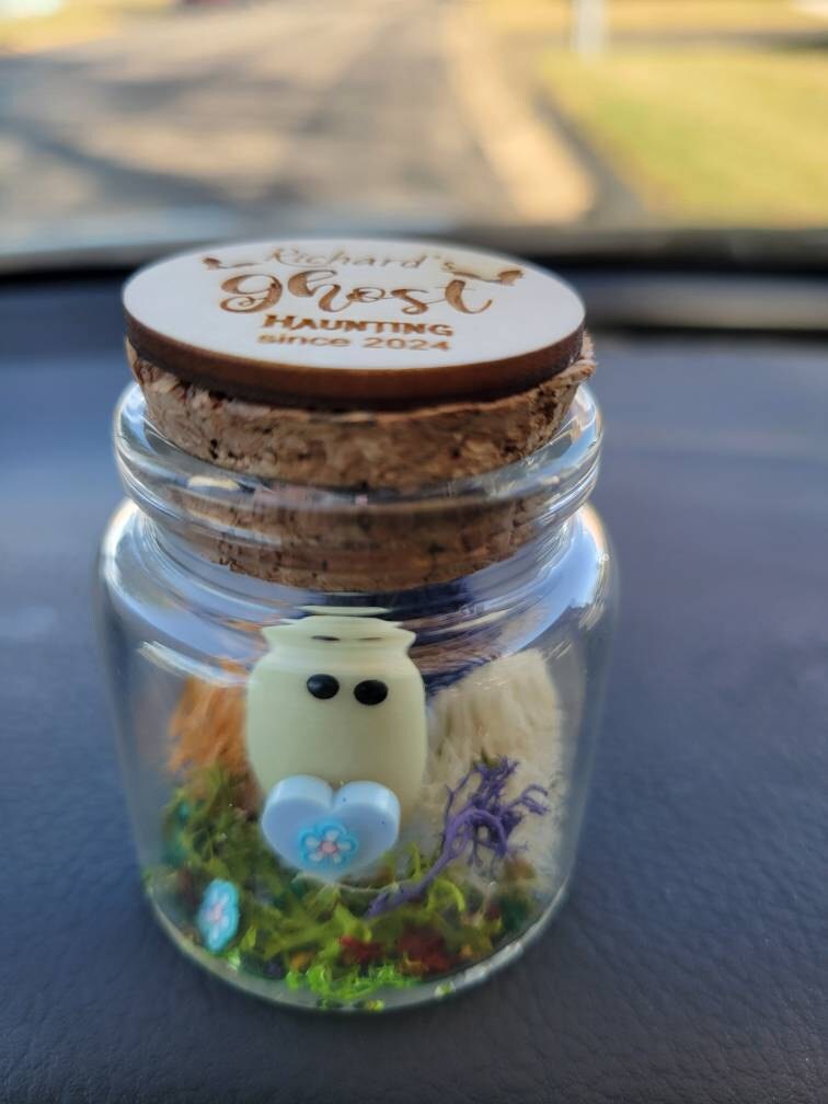 Pet Ghost in a Bottle - Glows in the Dark | Personalized Halloween Party Favors