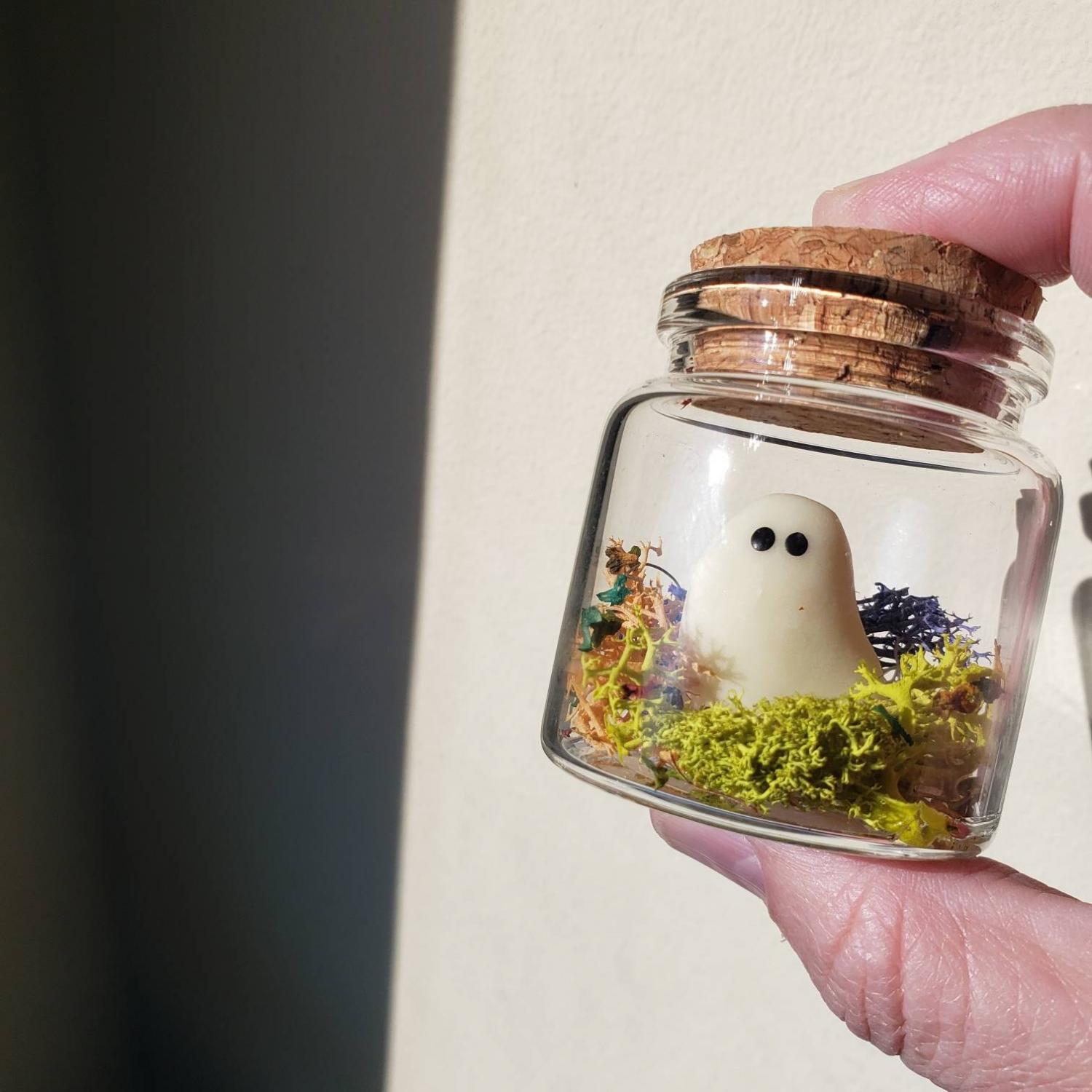 Pet Ghost in a Bottle - Glows in the Dark | Personalized Halloween Party Favors