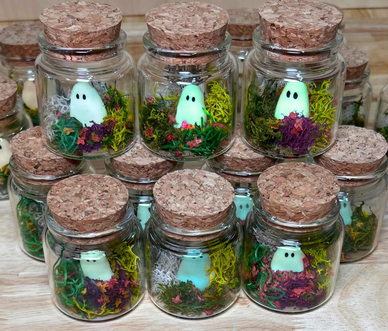 Pet Ghost in a Bottle - Glows in the Dark | Personalized Halloween Party Favors