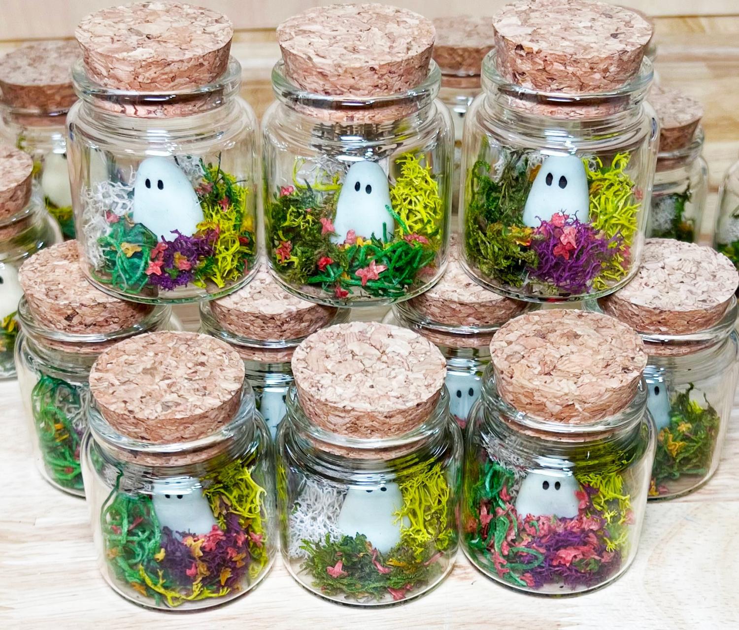 Pet Ghost in a Bottle - Glows in the Dark | Personalized Halloween Party Favors