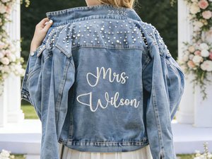 Embroidered Bride Denim Jacket, Bride Jean Jacket, Future Mrs Jacket, Custom Personalized Jacket, Wedding Jean Jacket, Wedding Gift, Bride