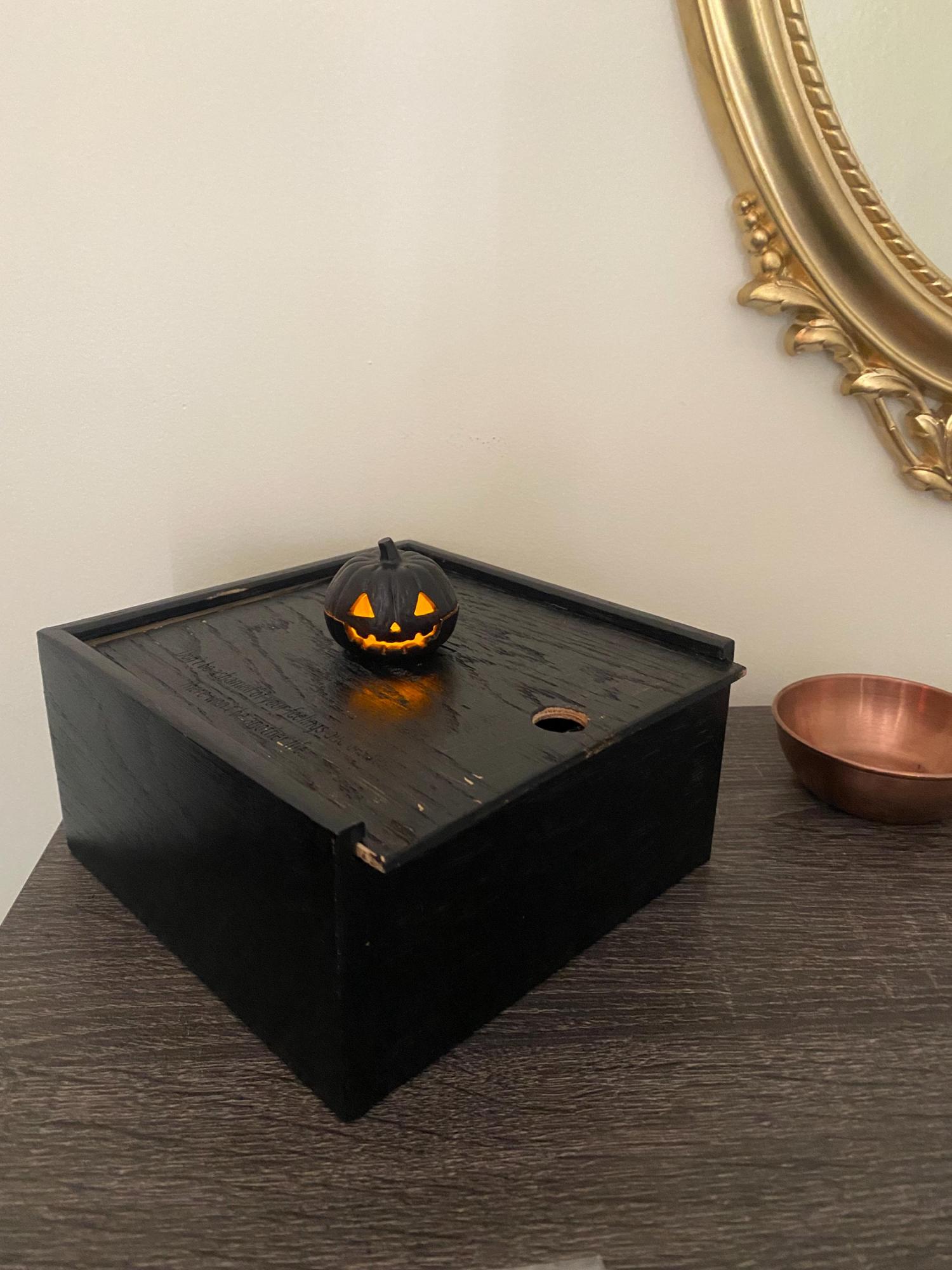 Indoor Halloween Pumpkin Lantern, Hand-Painted Halloween Jack O Lanterns, Halloween Gifts for Kids