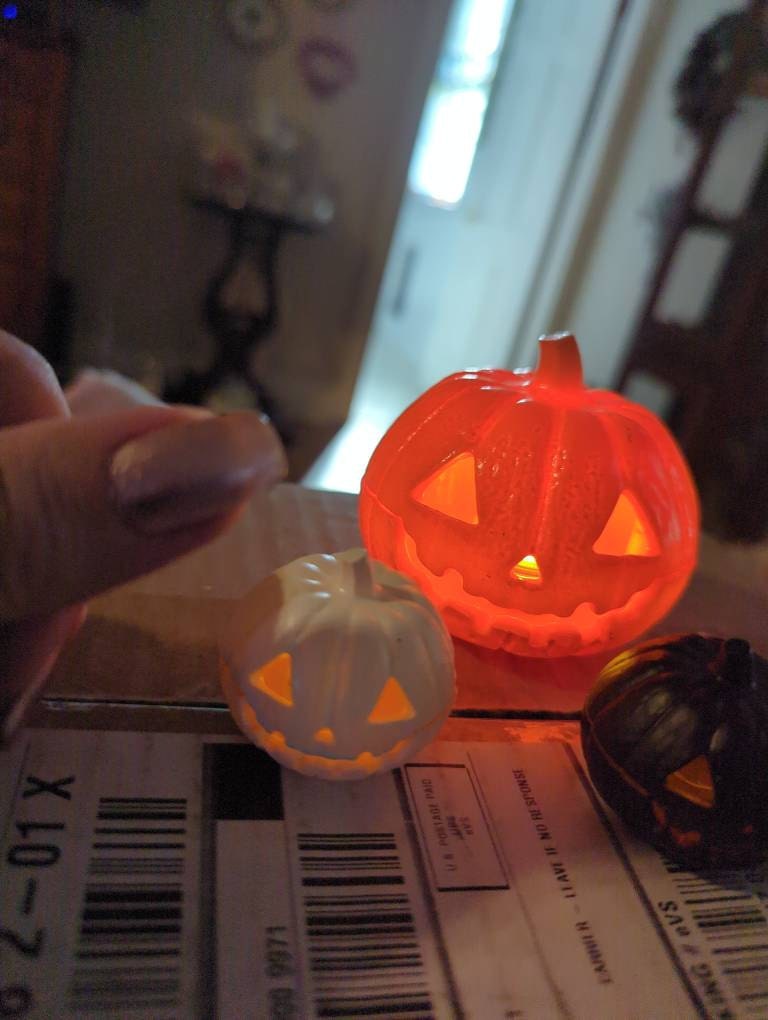 Indoor Halloween Pumpkin Lantern, Hand-Painted Halloween Jack O Lanterns, Halloween Gifts for Kids