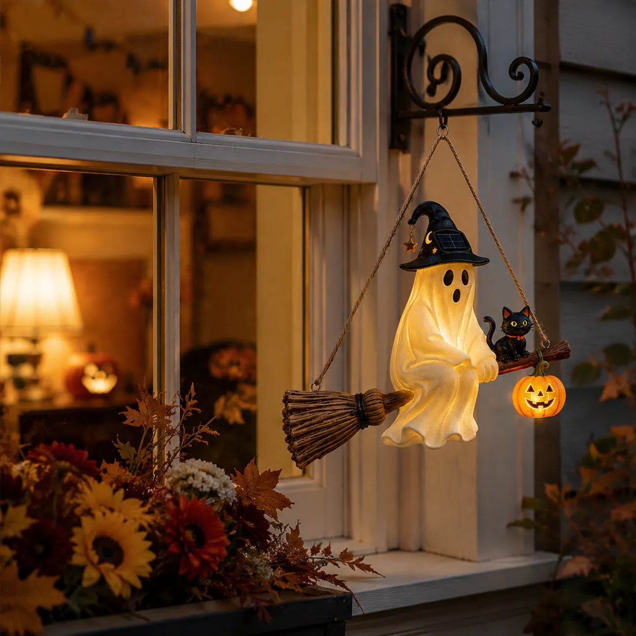 🌙Solar Ghost Hanging Light ——From Daylight Charm to Evening Glow